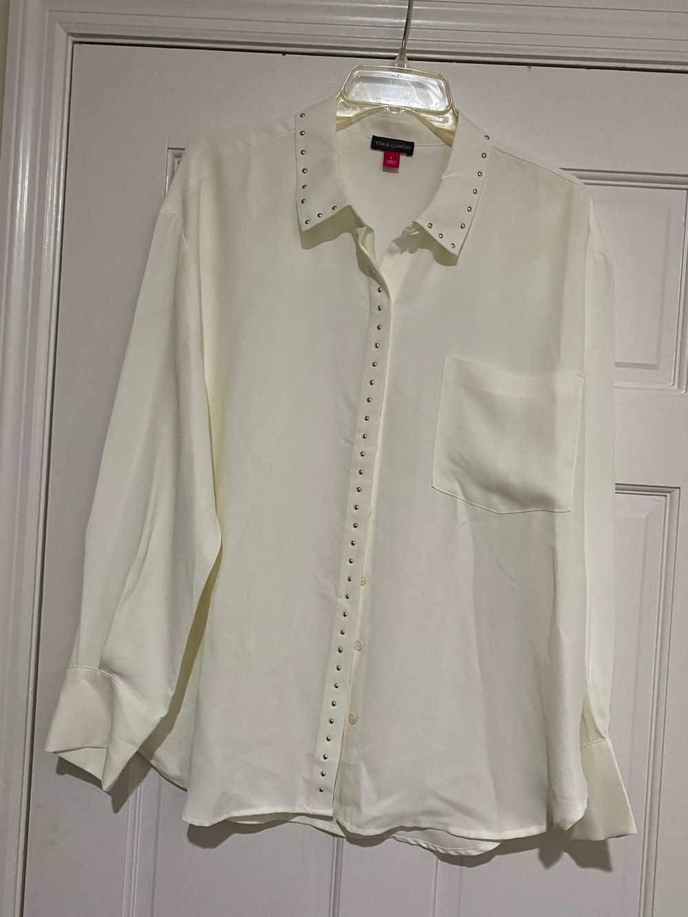 Vince Camuto Cream Stud-Trim Button Down Shirt - size L (Large)